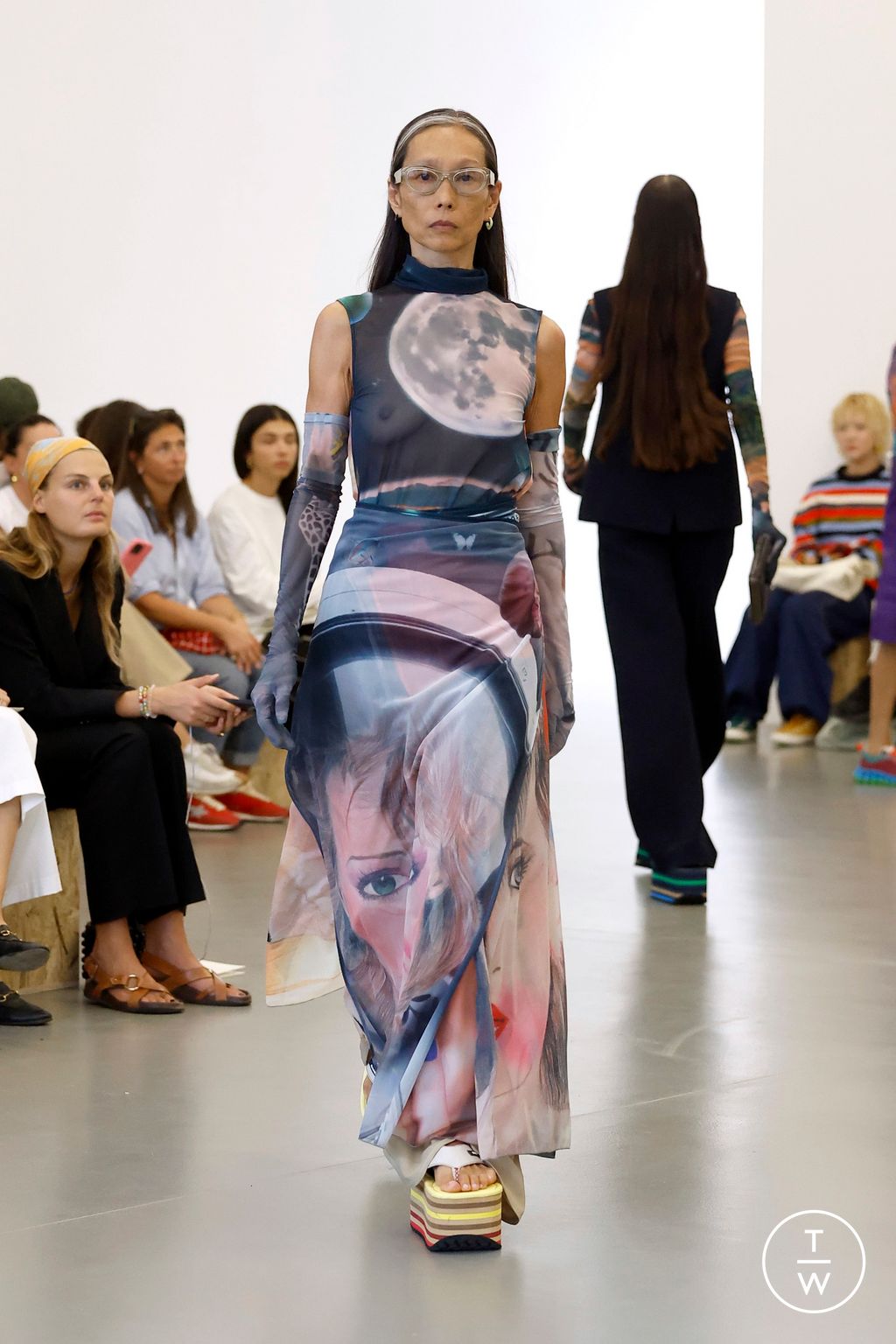 Fashion Week Milan Spring/Summer 2025 look 18 from the Sunnei collection womenswear