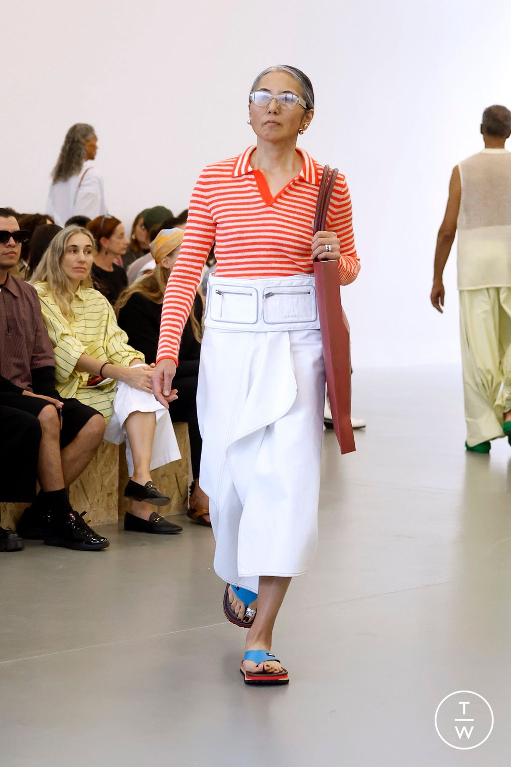 Fashion Week Milan Spring/Summer 2025 look 26 from the Sunnei collection womenswear