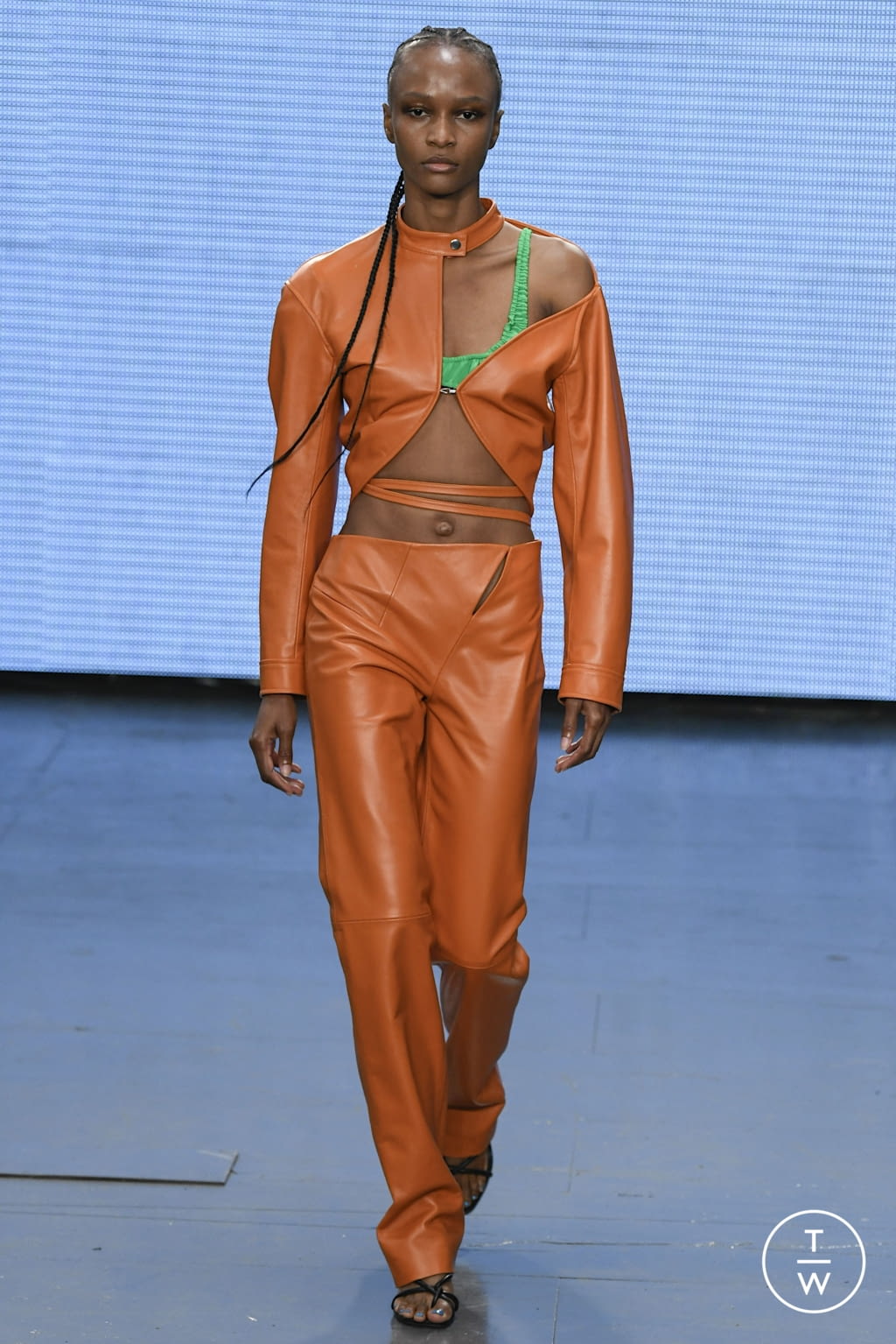Fashion Week London Spring/Summer 2022 look 16 from the Supriya Lele collection 女装
