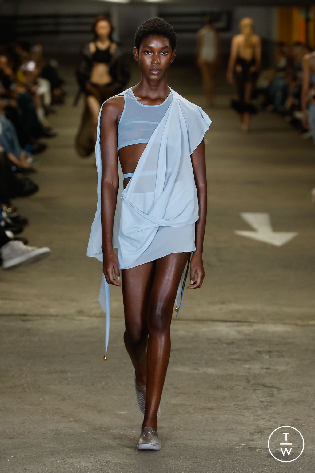 Fashion Week London Spring/Summer 2024 look 10 from the Supriya Lele collection 女装