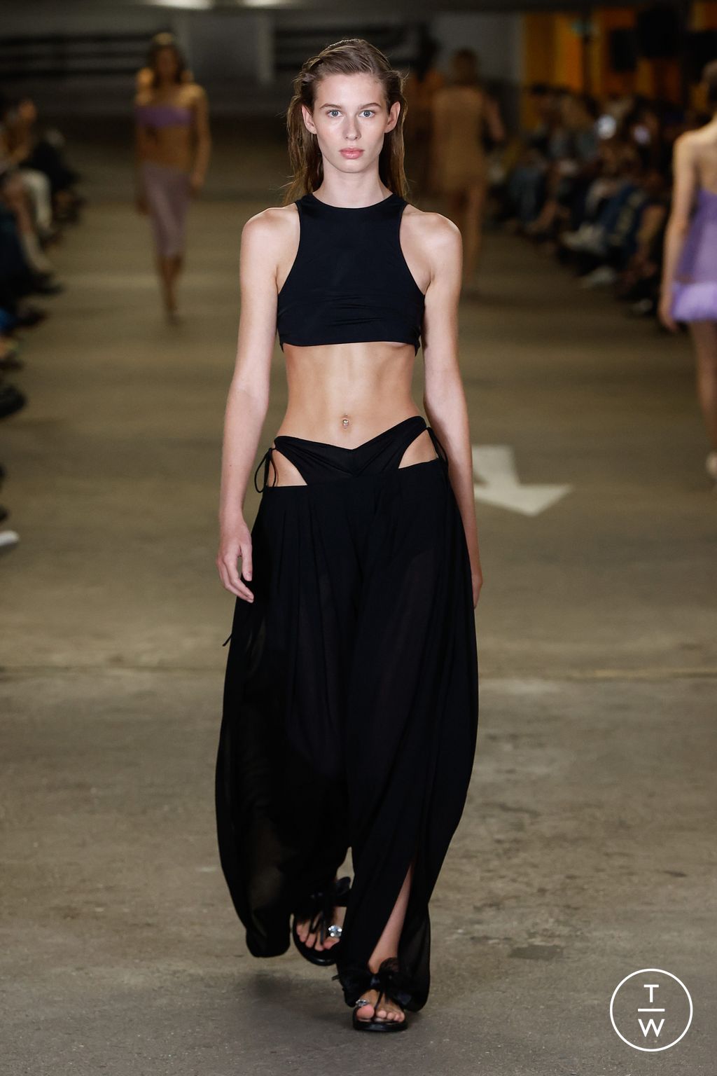Fashion Week London Spring/Summer 2024 look 19 from the Supriya Lele collection 女装