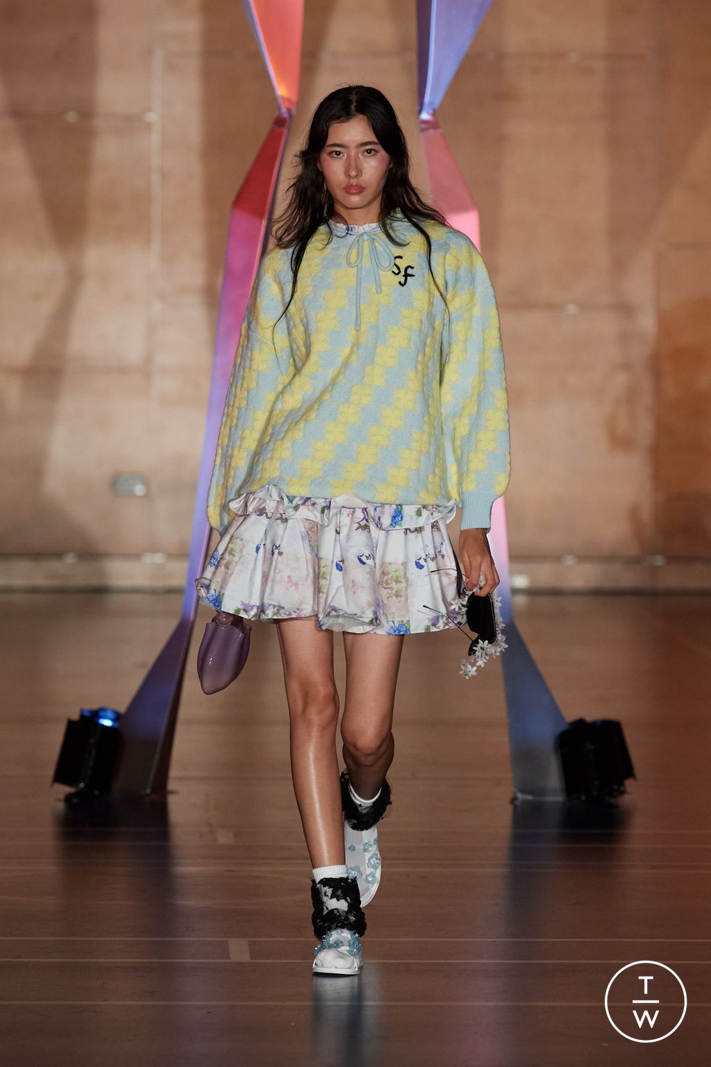 Fashion Week London Spring/Summer 2024 look 9 from the Susan Fang collection womenswear