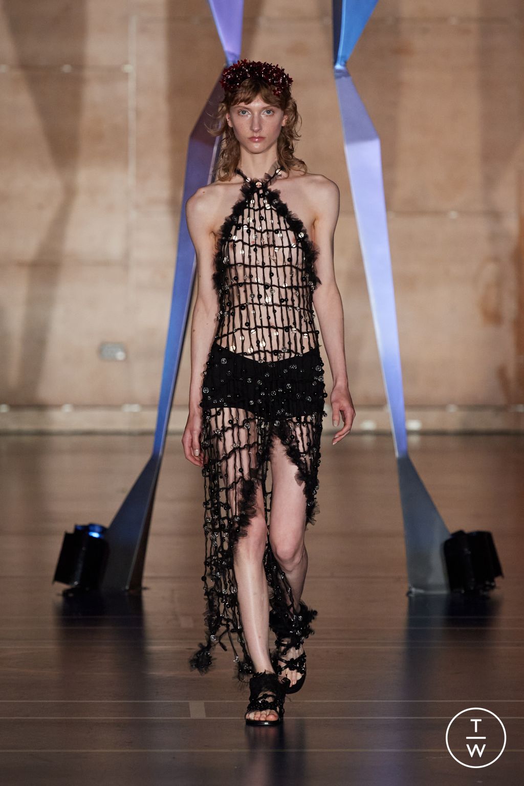 Fashion Week London Spring/Summer 2024 look 31 from the Susan Fang collection womenswear