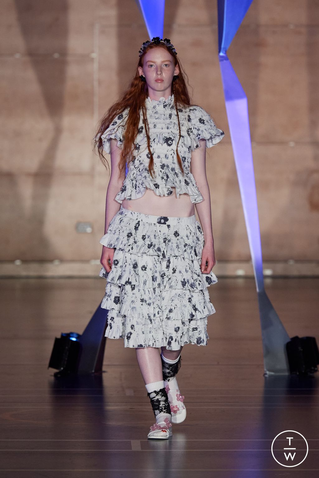 Fashion Week London Spring/Summer 2024 look 32 from the Susan Fang collection womenswear