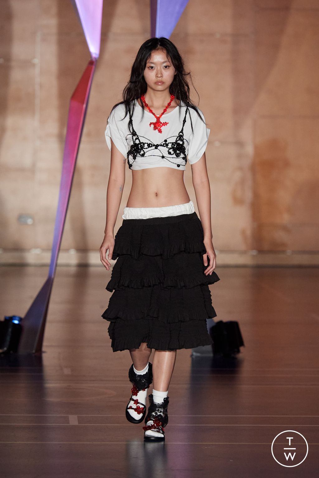 Fashion Week London Spring/Summer 2024 look 34 from the Susan Fang collection womenswear