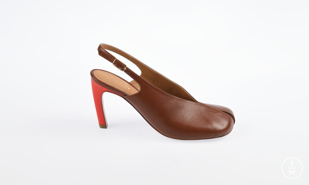 Fashion Week Paris Spring/Summer 2021 look 76 from the Dries Van Noten collection womenswear accessories