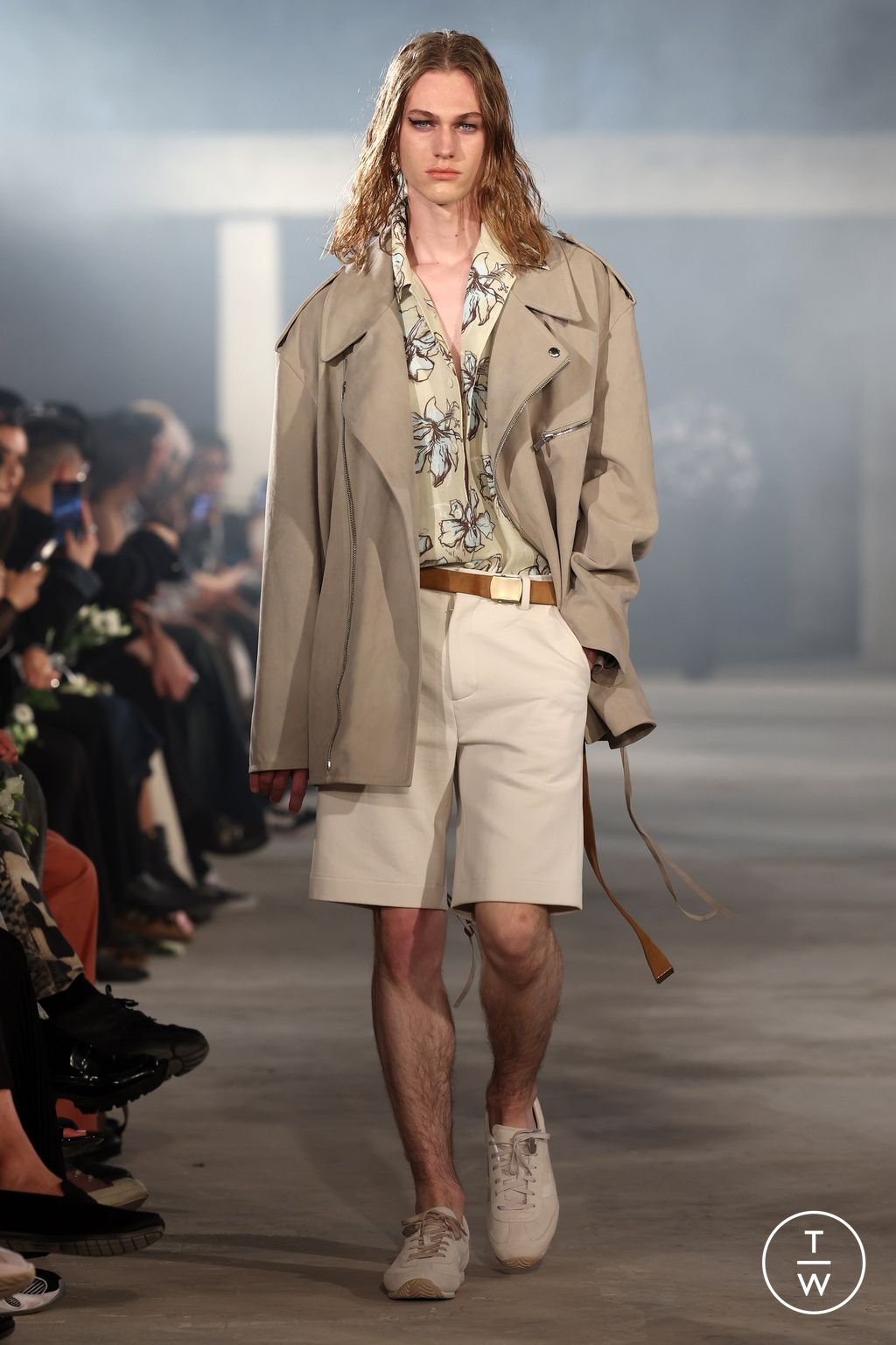 Fashion Week Paris Spring/Summer 2025 look 5 from the System collection menswear