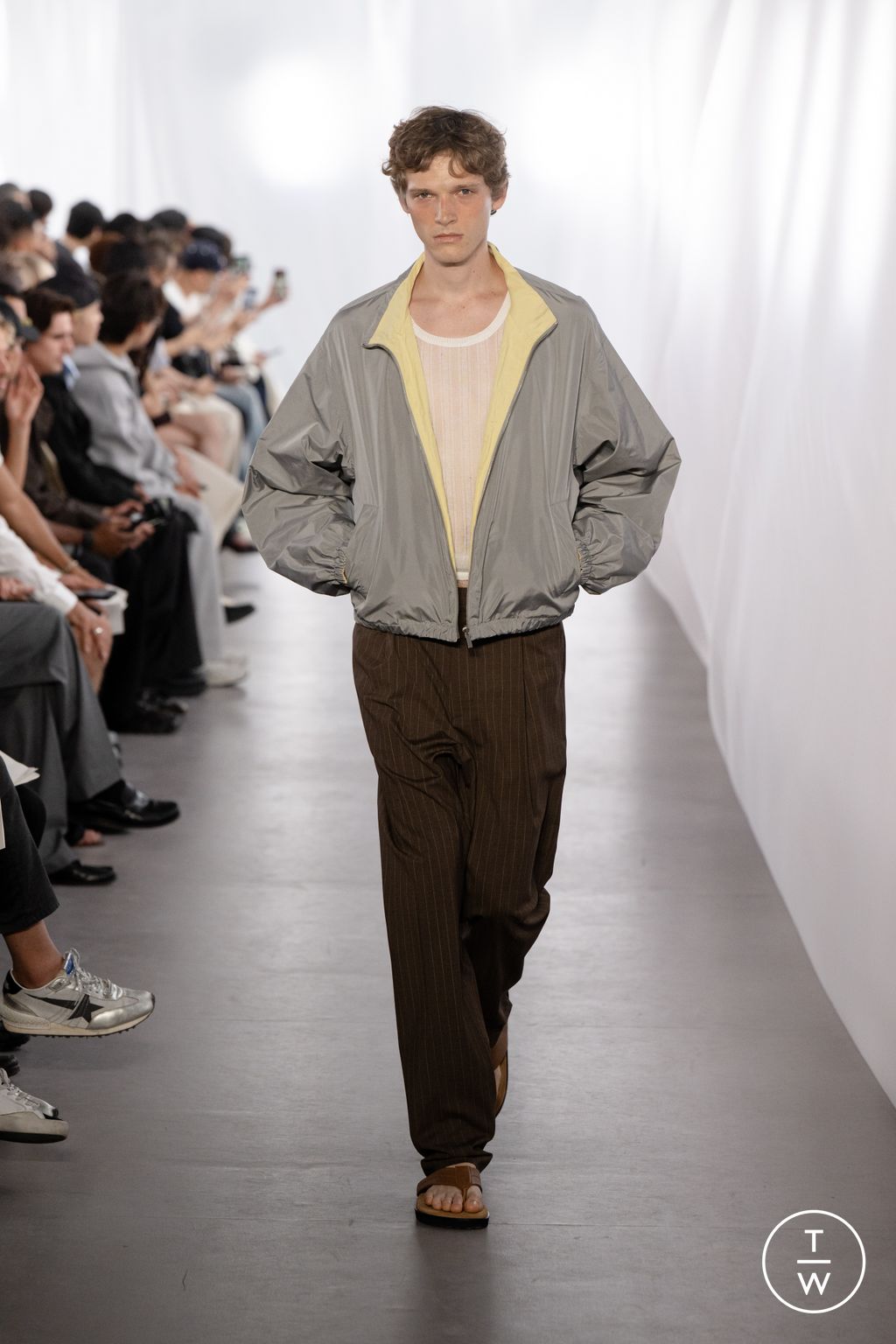 Fashion Week Paris Spring/Summer 2026 look 1 from the System collection 男装