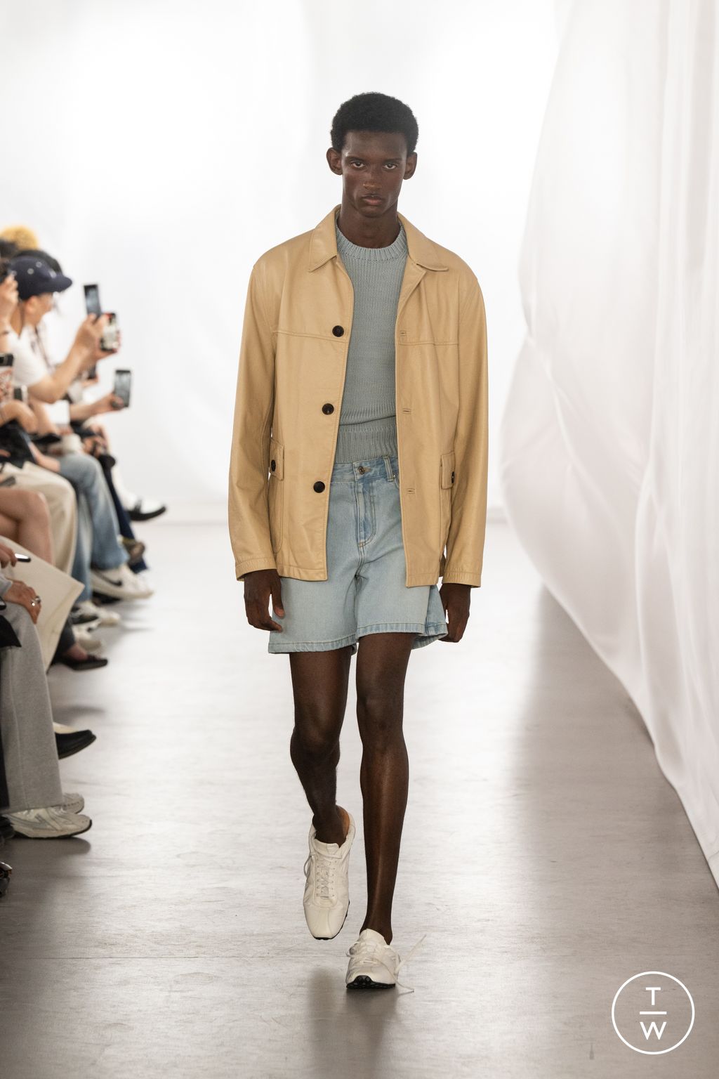 Fashion Week Paris Spring/Summer 2026 look 9 from the System collection menswear