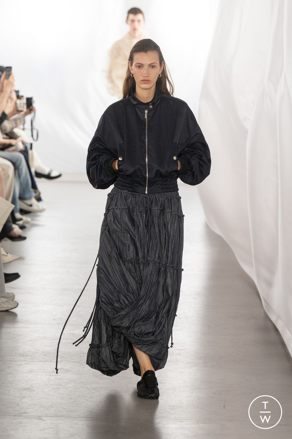 Fashion Week Paris Spring/Summer 2026 look 19 from the System collection menswear