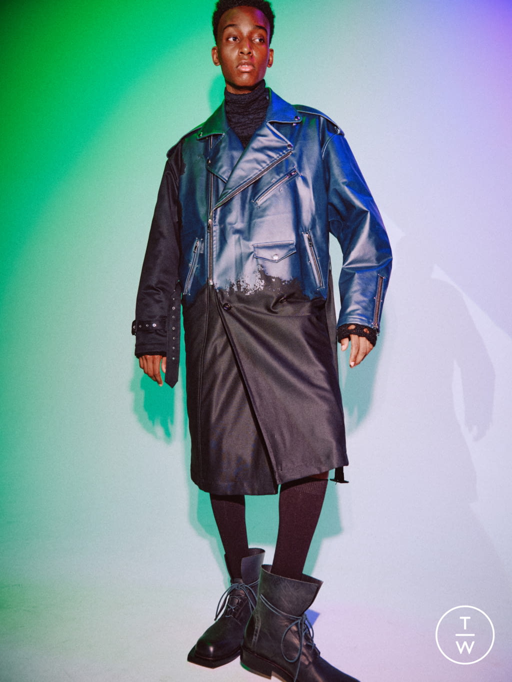 Fashion Week Paris Fall/Winter 2022 look 25 from the TAAKK collection 男装