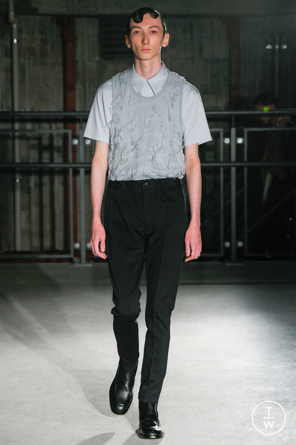 Fashion Week Paris Spring/Summer 2022 look 29 from the TAAKK collection 男装