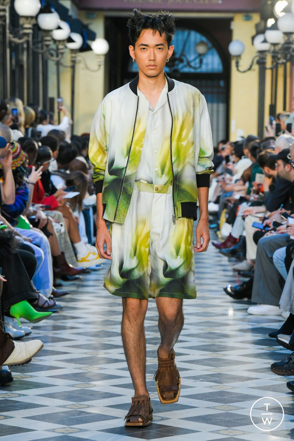 Fashion Week Paris Spring/Summer 2023 look 23 from the TAAKK collection menswear