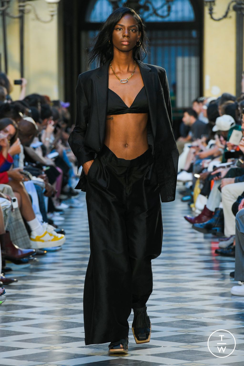 Fashion Week Paris Spring/Summer 2023 look 30 from the TAAKK collection 男装