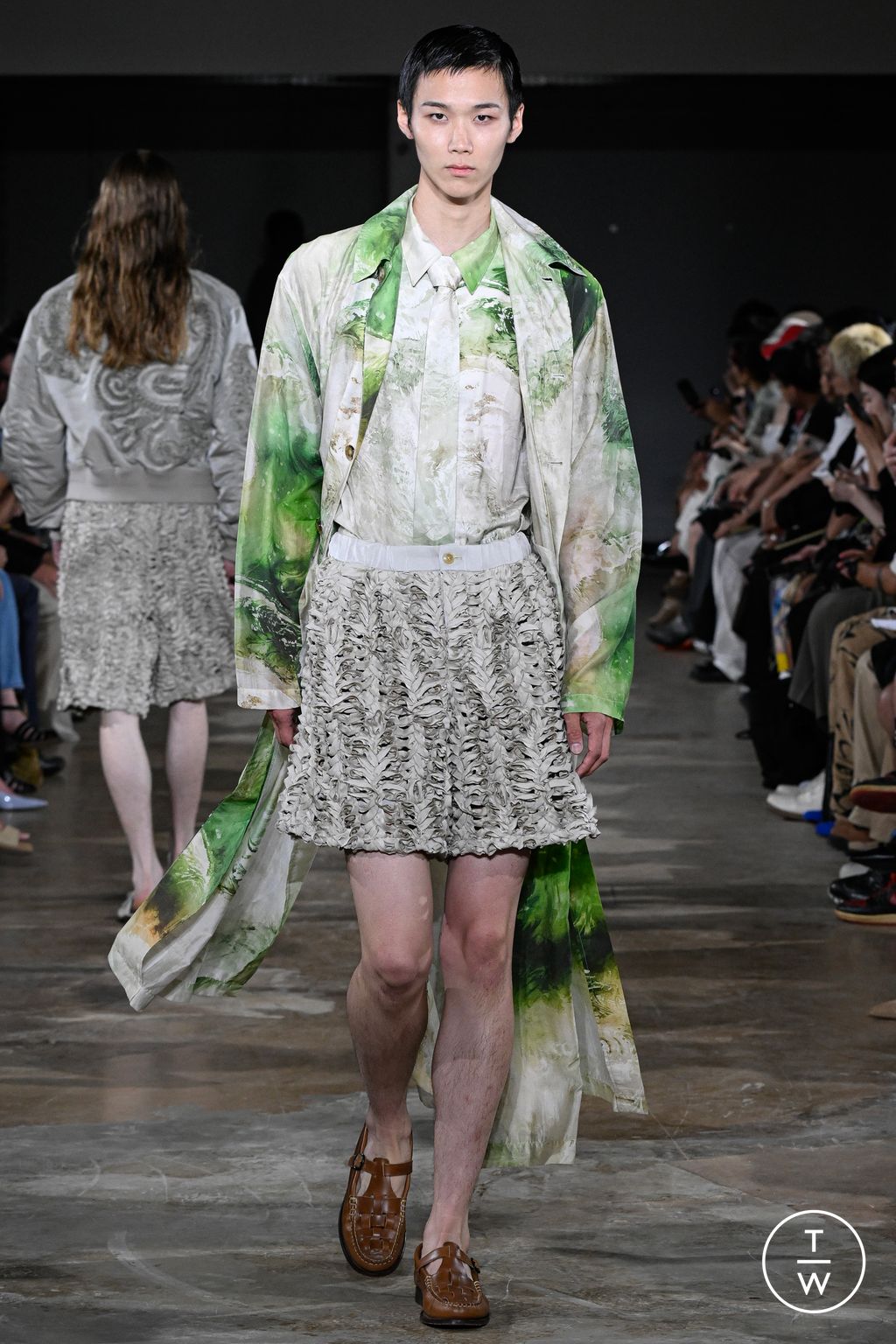 Fashion Week Paris Spring/Summer 2026 look 11 from the TAAKK collection menswear