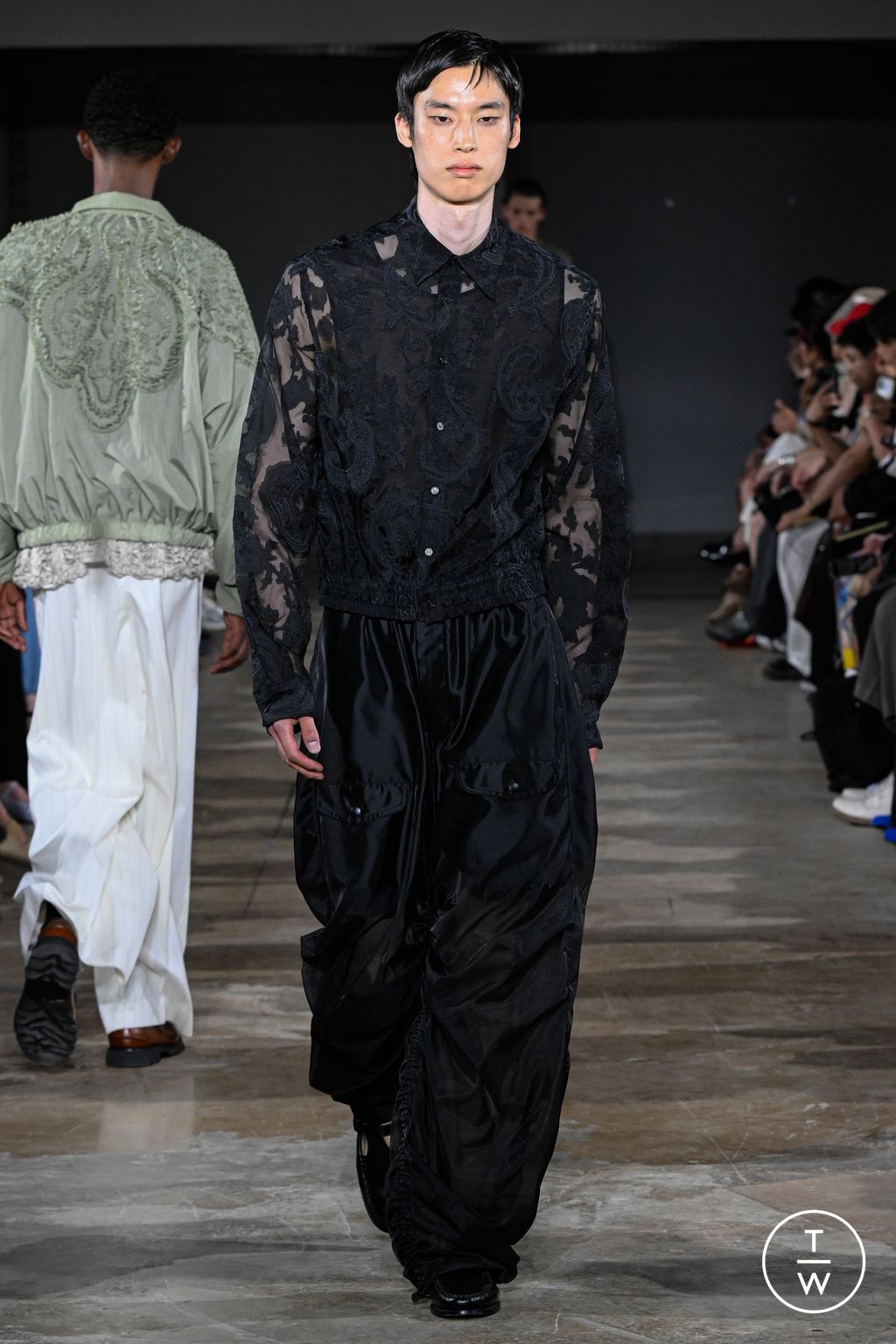 Fashion Week Paris Spring/Summer 2026 look 13 from the TAAKK collection menswear