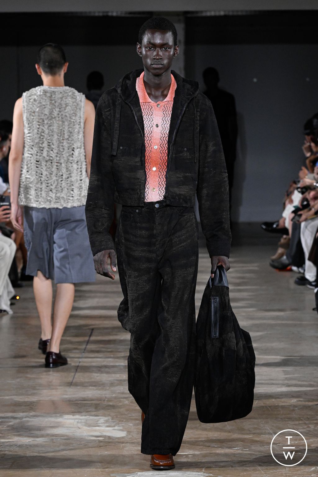 Fashion Week Paris Spring/Summer 2026 look 22 from the TAAKK collection menswear