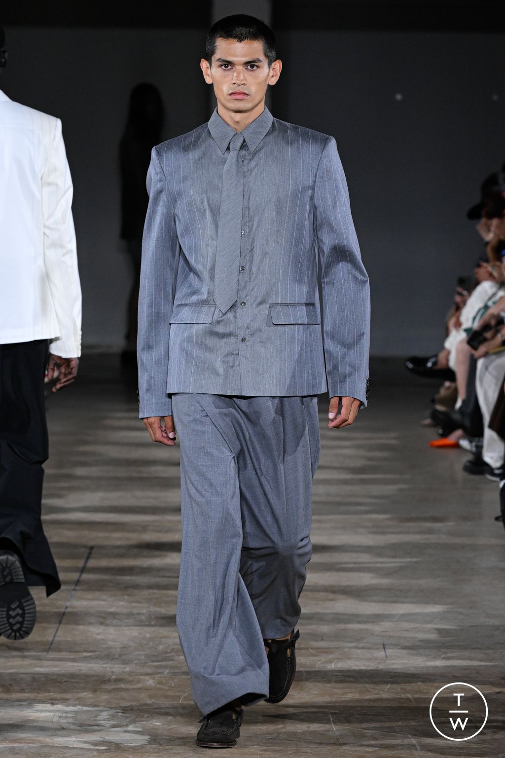 Fashion Week Paris Spring/Summer 2026 look 27 from the TAAKK collection menswear