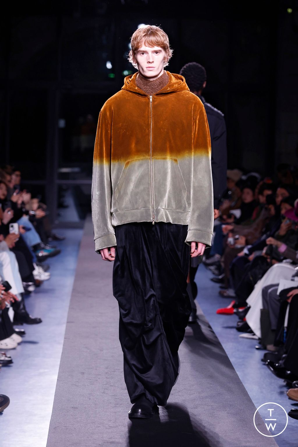 Fashion Week Paris Fall/Winter 2025 look 11 from the TAAKK collection menswear