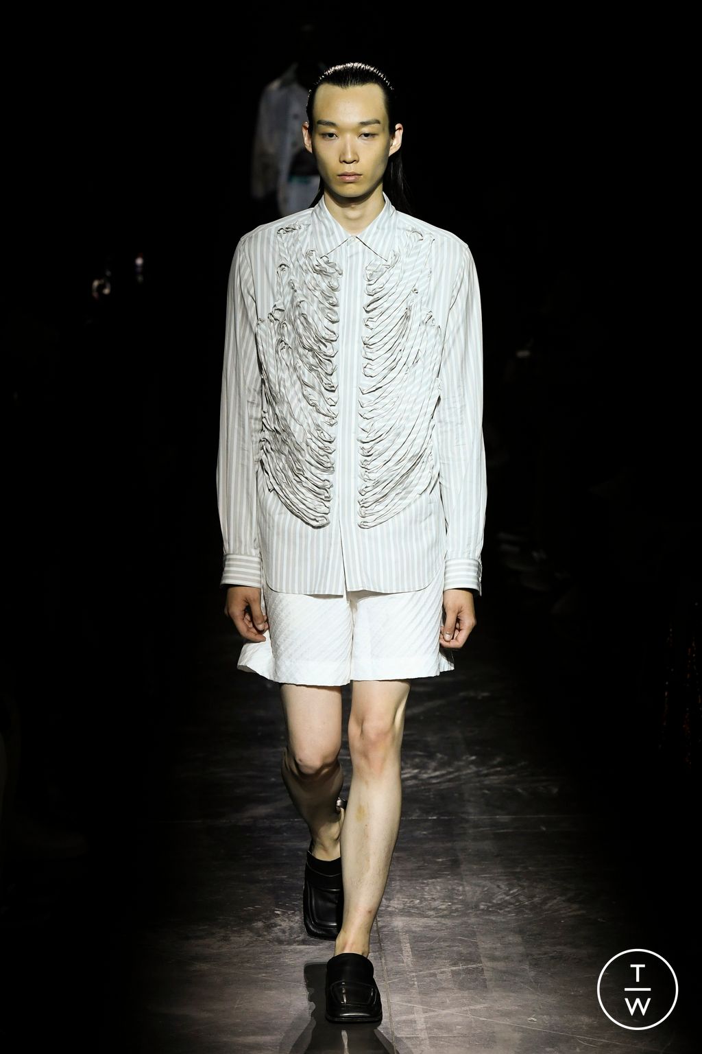 Fashion Week Paris Spring/Summer 2024 look 6 from the TAAKK collection menswear