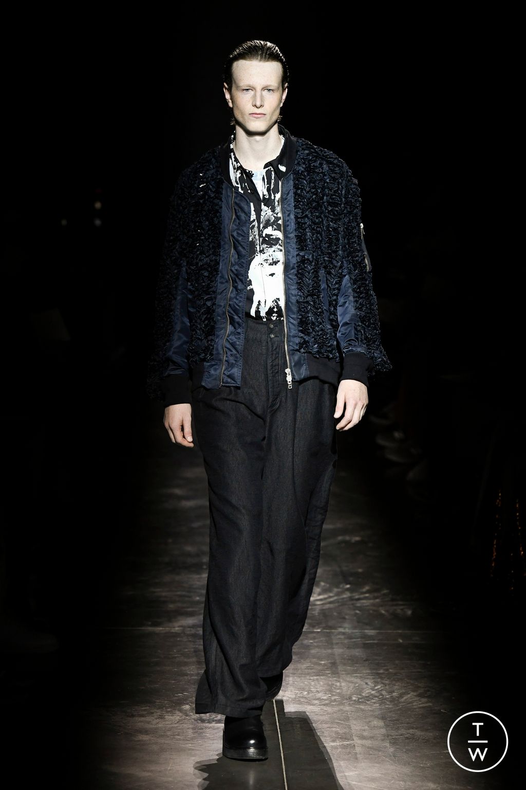 Fashion Week Paris Spring/Summer 2024 look 27 from the TAAKK collection 男装