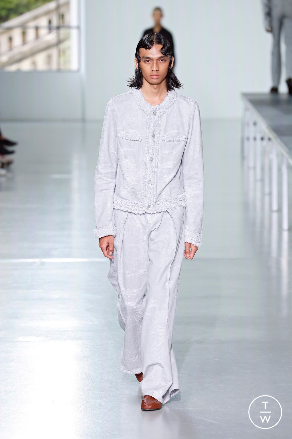 Fashion Week Paris Spring-Summer 2025 look 11 from the TAAKK collection 男装