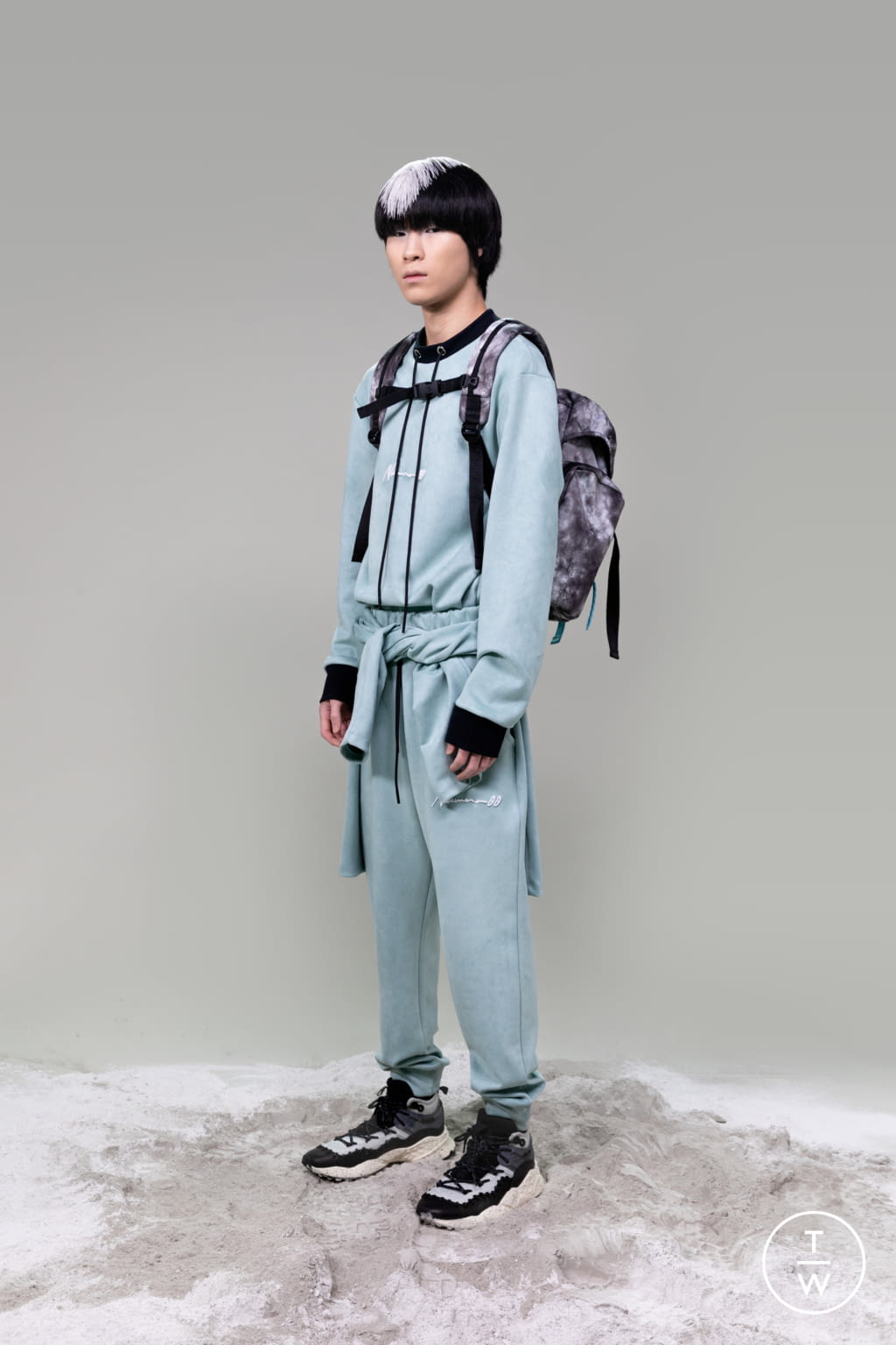 Fashion Week Milan Fall/Winter 2021 look 5 from the Numéro 00 collection 男装