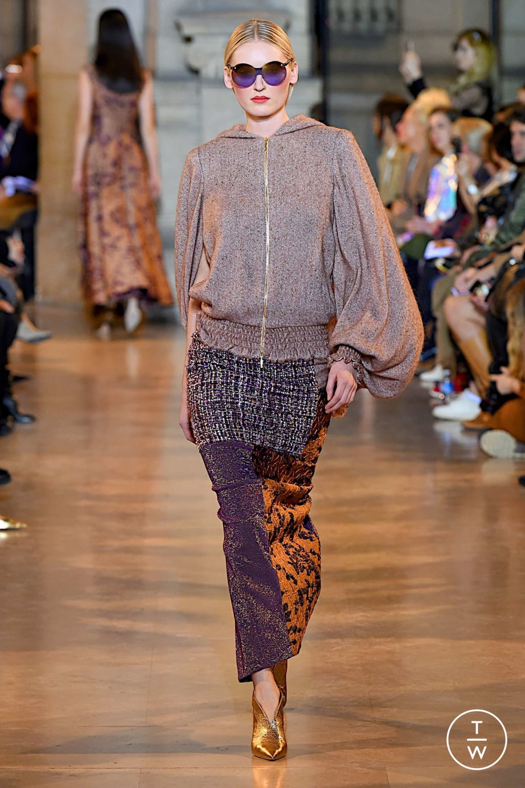 Fashion Week Paris Fall/Winter 2019 look 10 from the Talbot Runhof collection womenswear