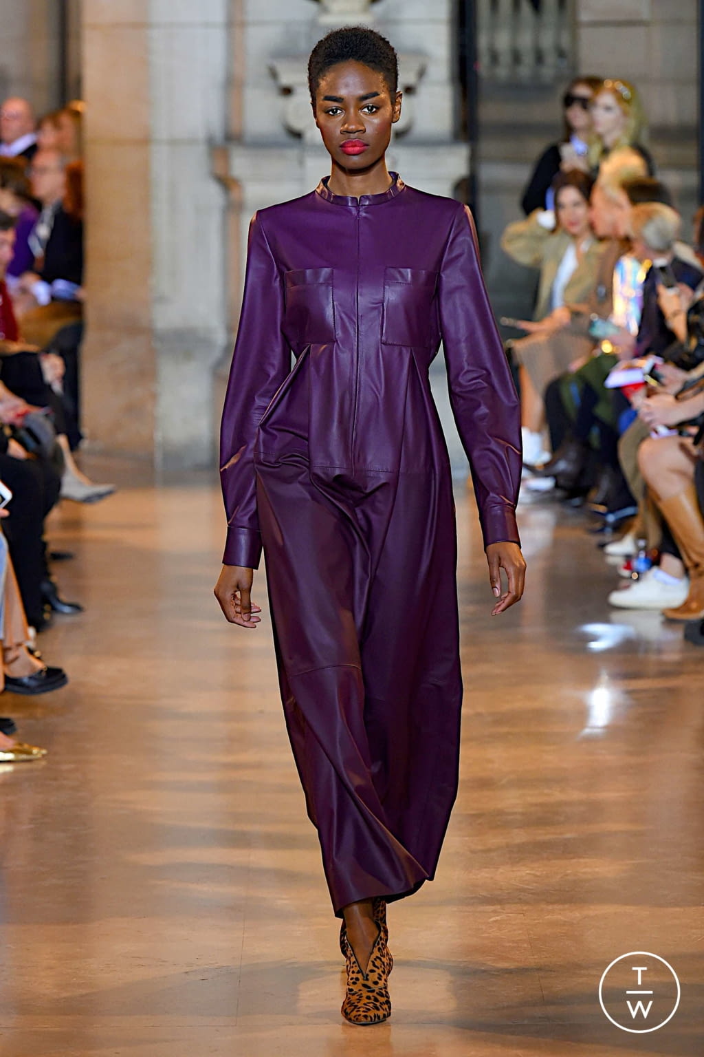 Fashion Week Paris Fall/Winter 2019 look 22 from the Talbot Runhof collection 女装