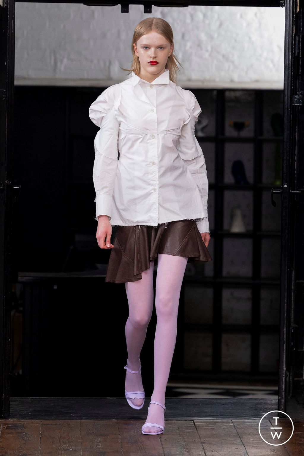 Fashion Week London Fall/Winter 2023 look 16 from the Talia Byre collection womenswear