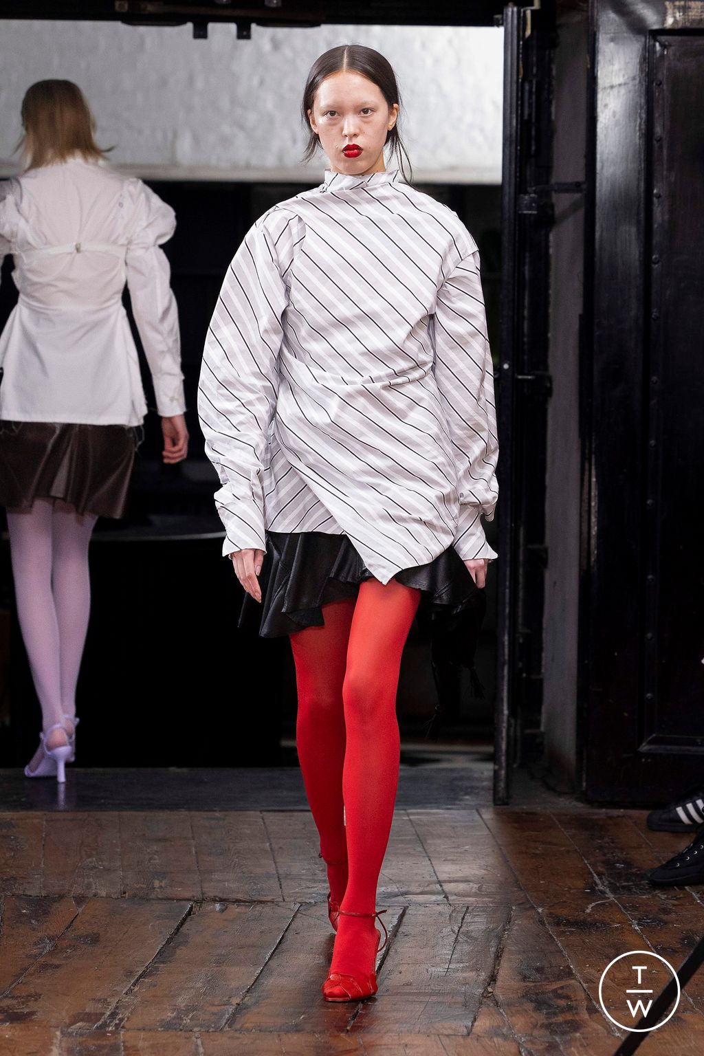 Fashion Week London Fall/Winter 2023 look 17 de la collection Talia Byre womenswear