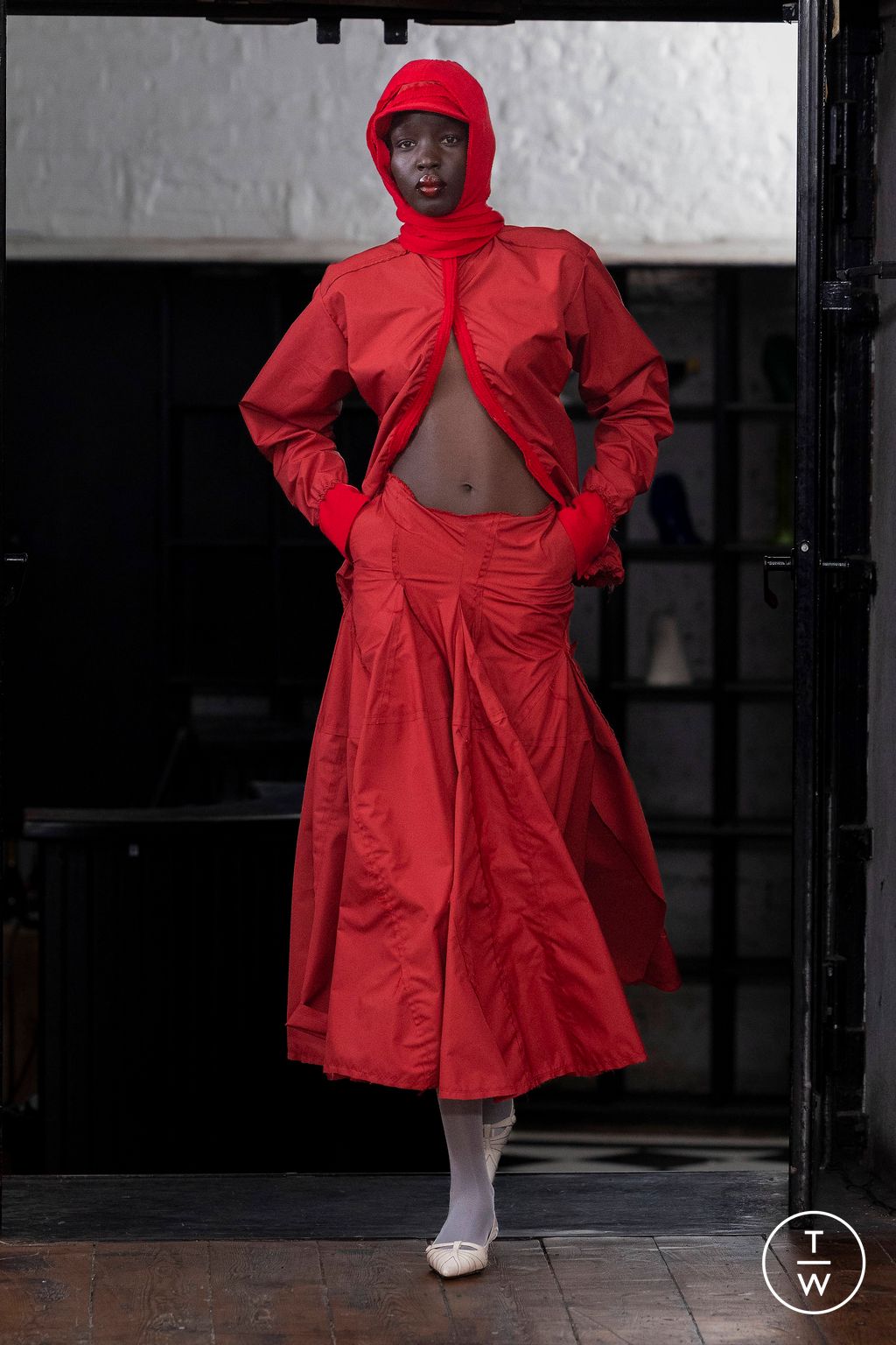 Fashion Week London Fall/Winter 2023 look 21 from the Talia Byre collection womenswear