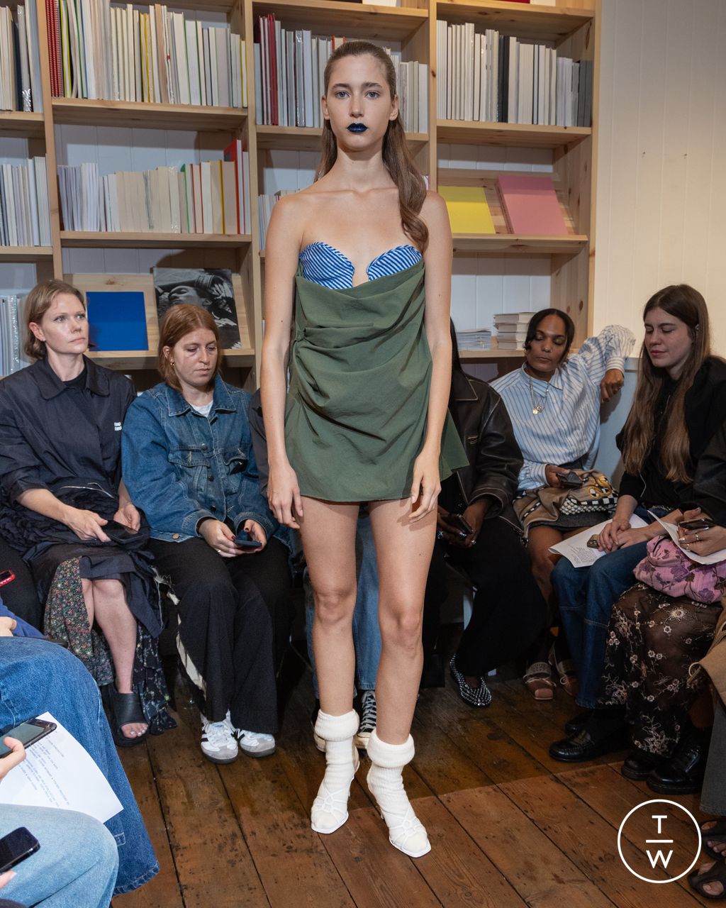 Fashion Week London Spring/Summer 2024 look 8 from the Talia Byre collection womenswear