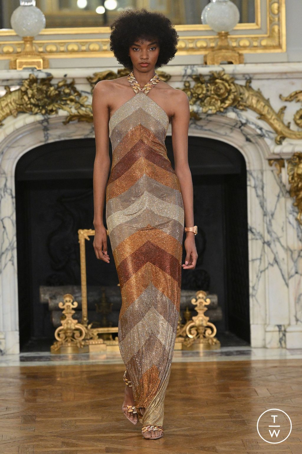 Fashion Week Paris Spring/Summer 2024 look 2 from the Tamara Ralph collection couture