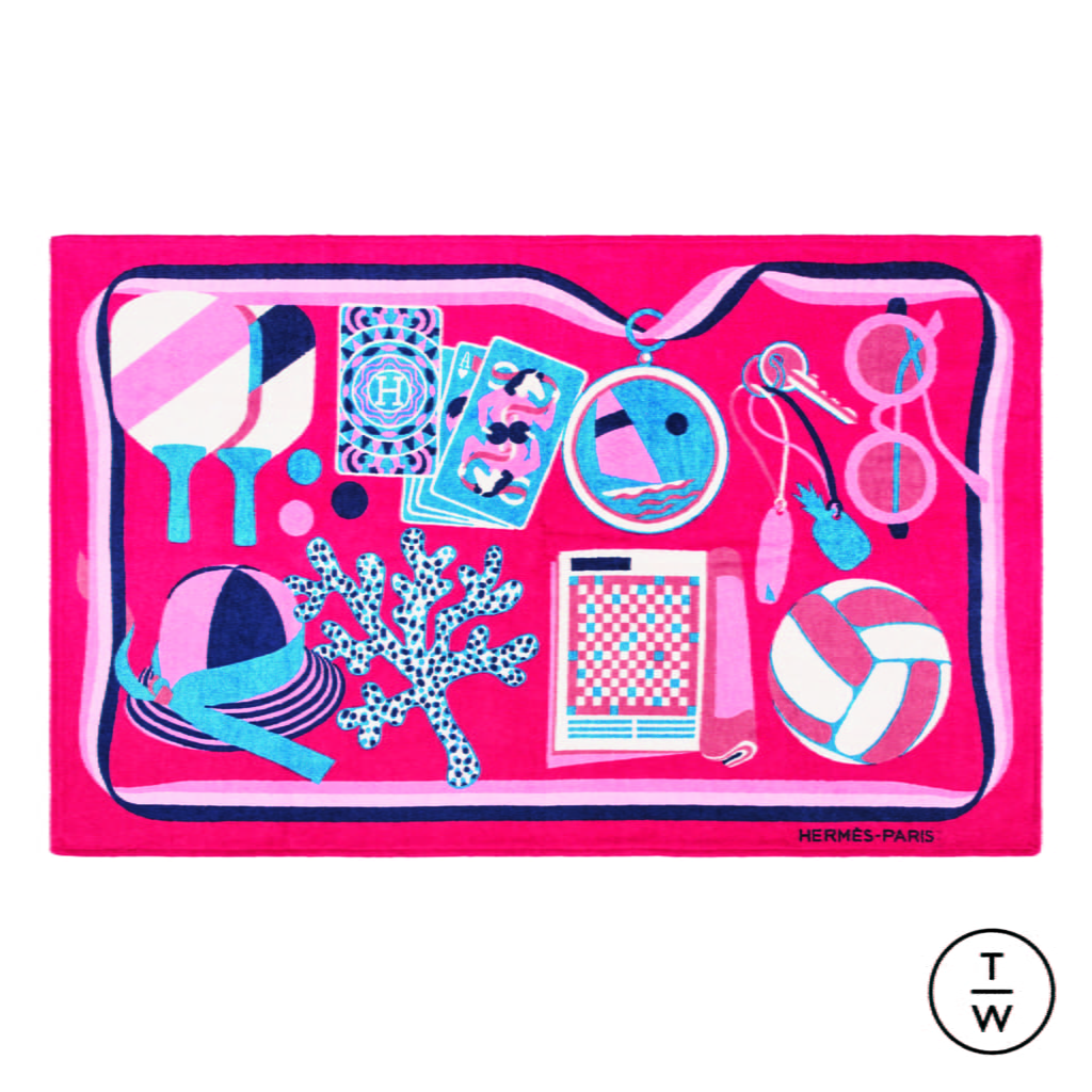 Fashion Week Paris Spring/Summer 2021 look 104 from the Hermès collection womenswear accessories