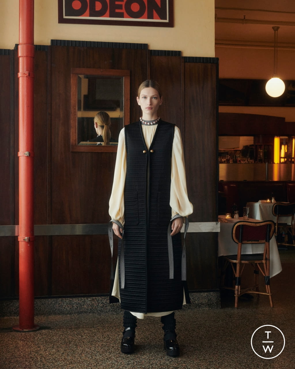 Fashion Week New York Fall/Winter 2021 look 25 from the Tory Burch collection womenswear