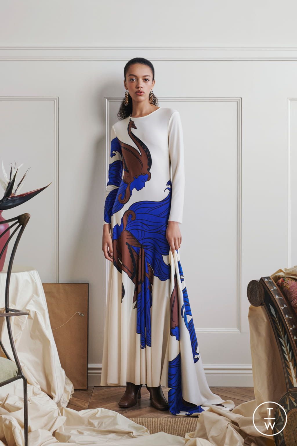 Fashion Week New York Resort 2022 look 19 from the Tory Burch collection womenswear