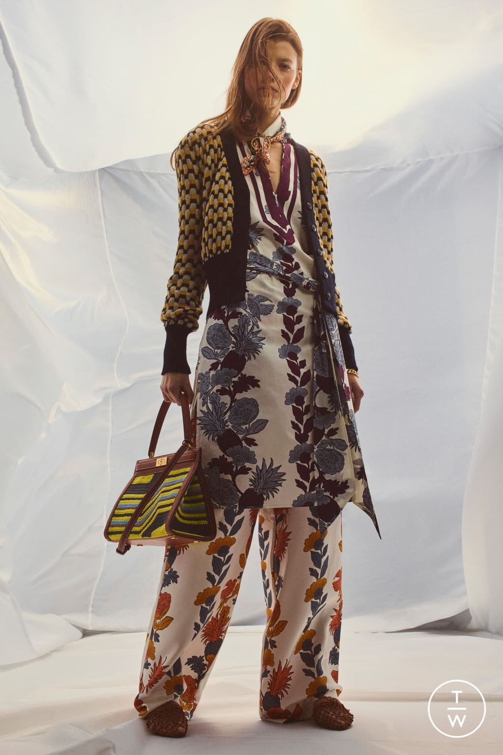 Fashion Week New York Pre-Fall 2020 look 10 from the Tory Burch collection 女装