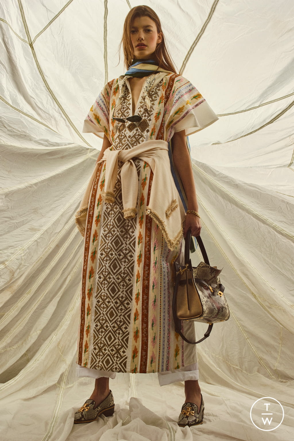 Fashion Week New York Pre-Fall 2020 look 17 from the Tory Burch collection womenswear