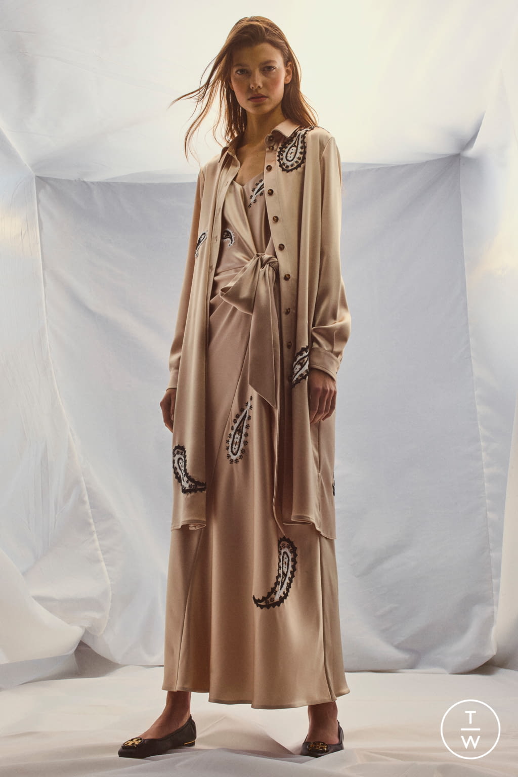 Fashion Week New York Pre-Fall 2020 look 7 from the Tory Burch collection 女装
