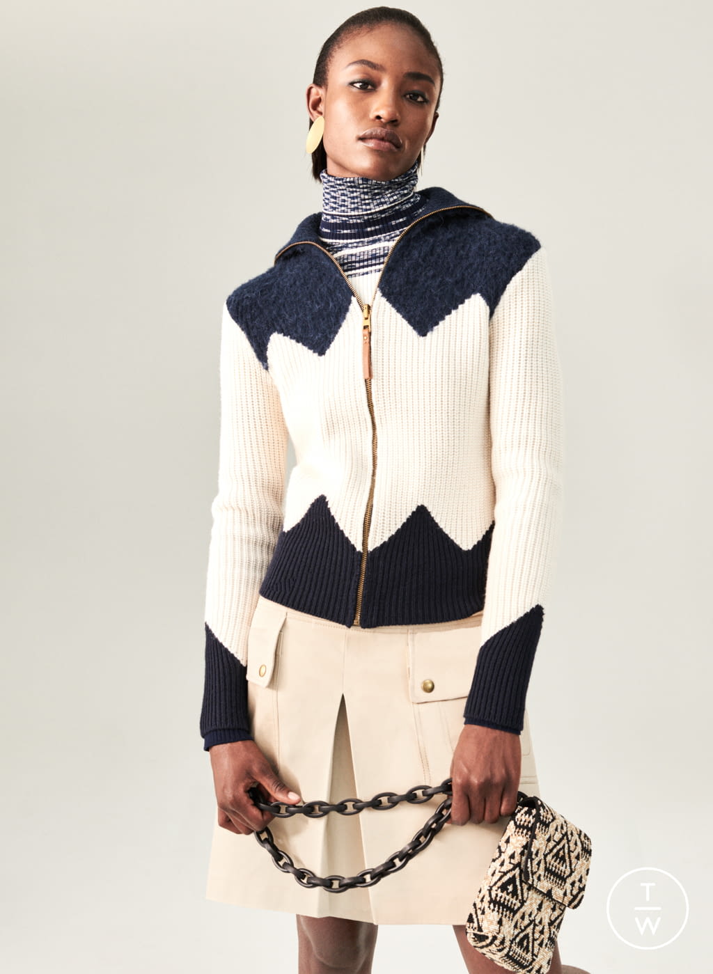 Fashion Week New York Resort 2018 look 6 from the Tory Burch collection womenswear