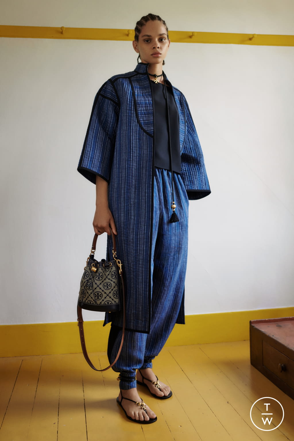 Fashion Week New York Spring/Summer 2021 look 10 from the Tory Burch collection womenswear