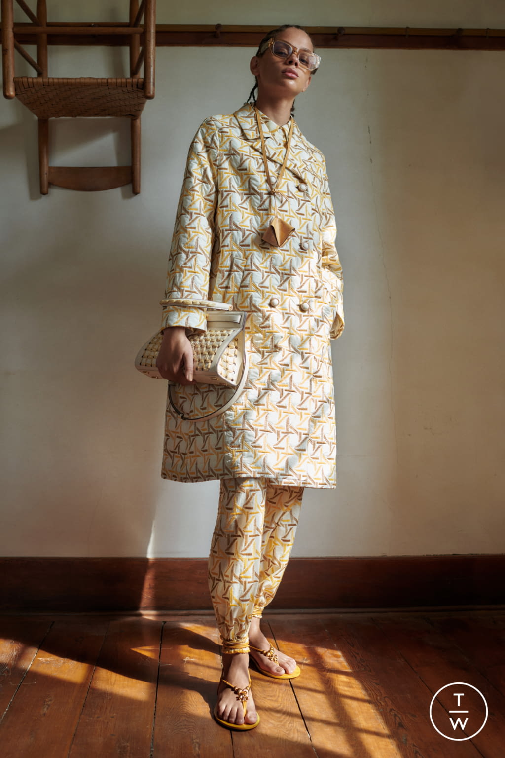 Fashion Week New York Spring/Summer 2021 look 18 from the Tory Burch collection womenswear