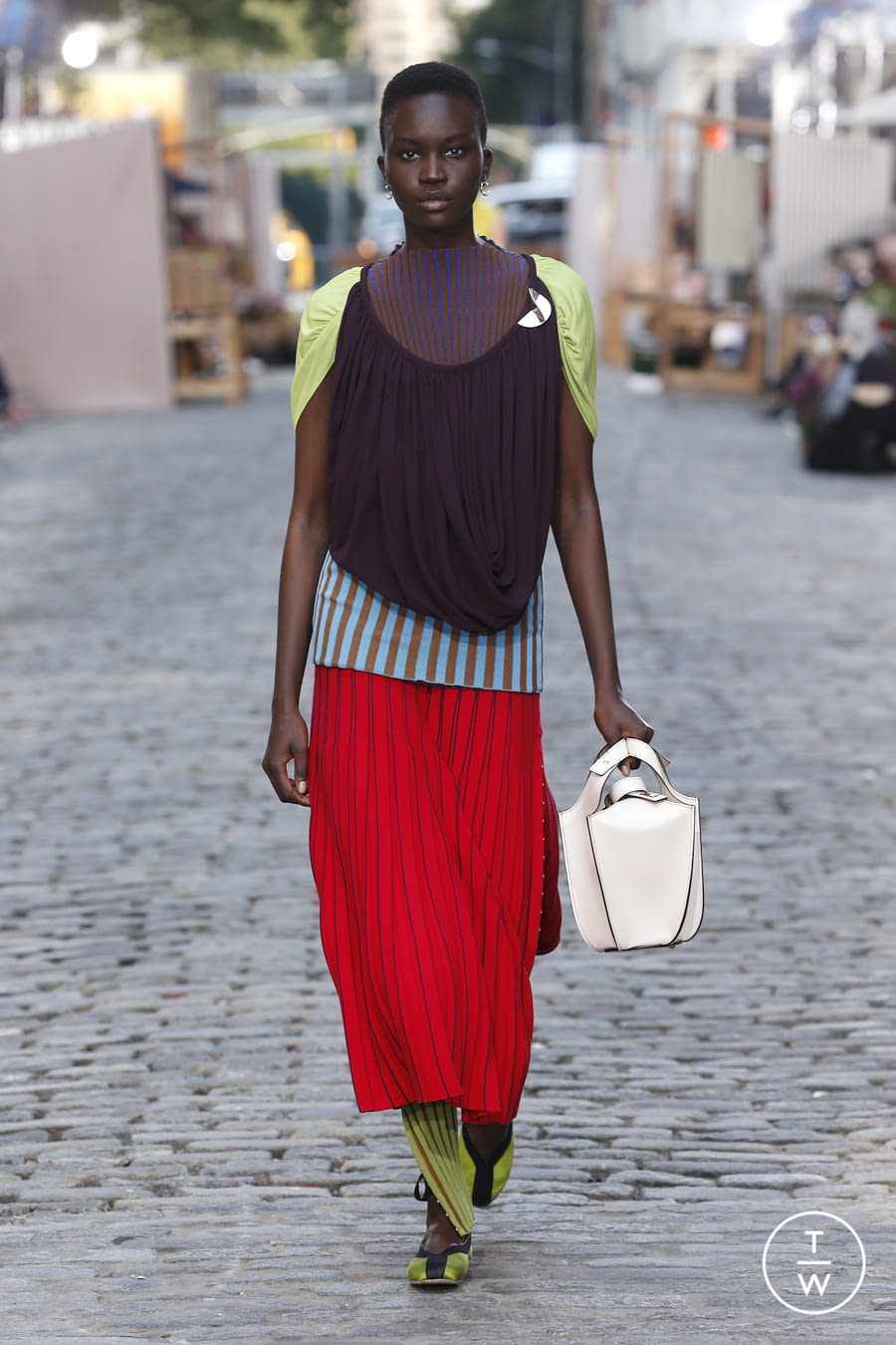 Fashion Week New York Spring/Summer 2022 look 5 de la collection Tory Burch womenswear