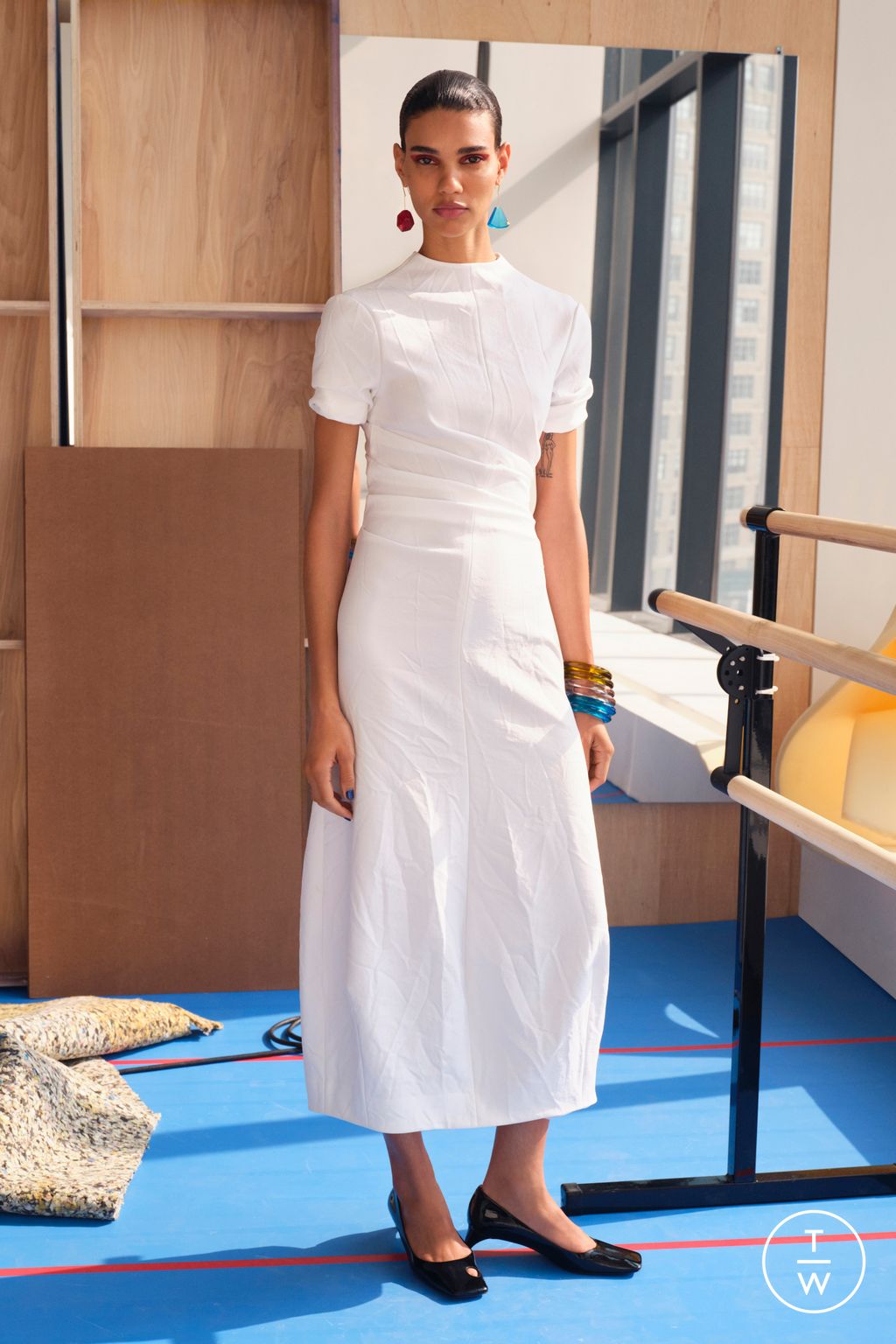 Fashion Week New York Resort 2024 look 3 from the Tory Burch collection womenswear