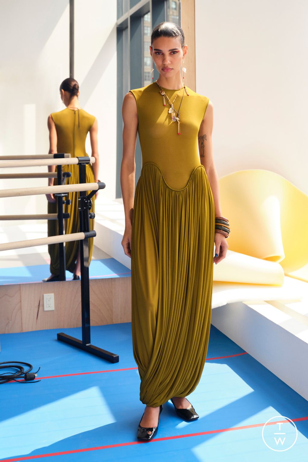 Fashion Week New York Resort 2024 look 23 from the Tory Burch collection womenswear