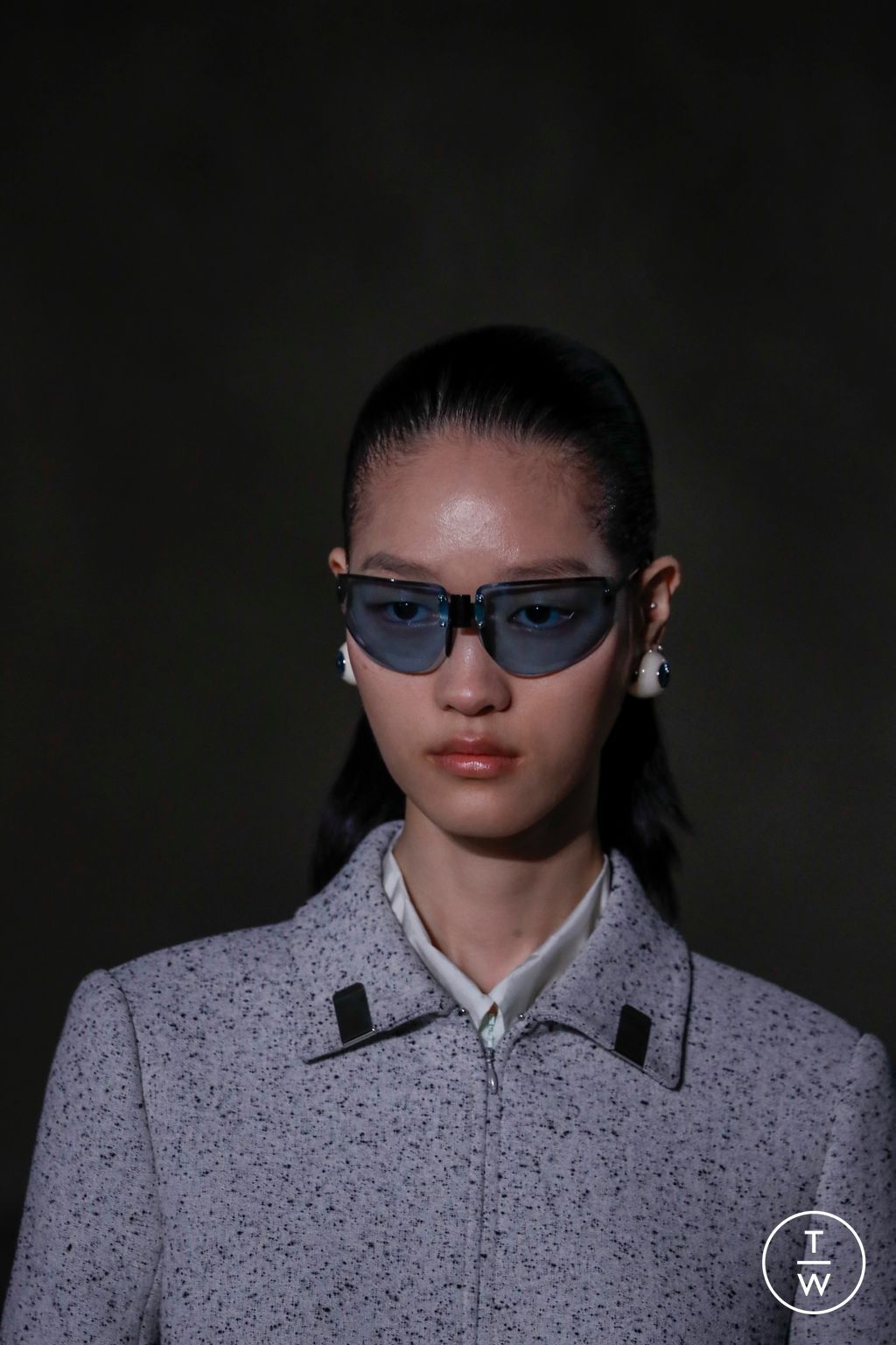 Fashion Week New York Spring/Summer 2024 look 25 from the Tory Burch collection womenswear accessories