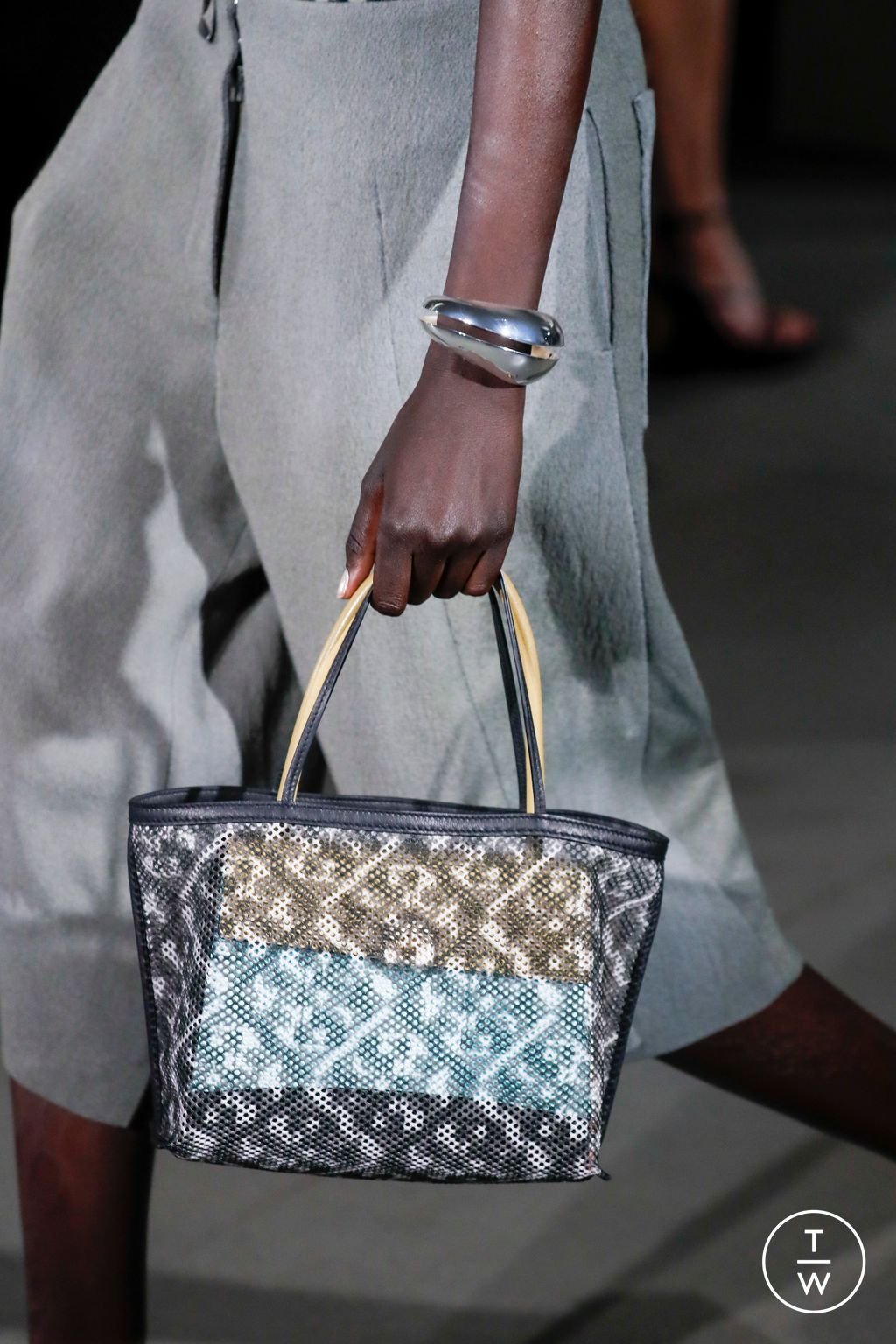 Fashion Week New York Spring/Summer 2024 look 16 from the Tory Burch collection womenswear accessories