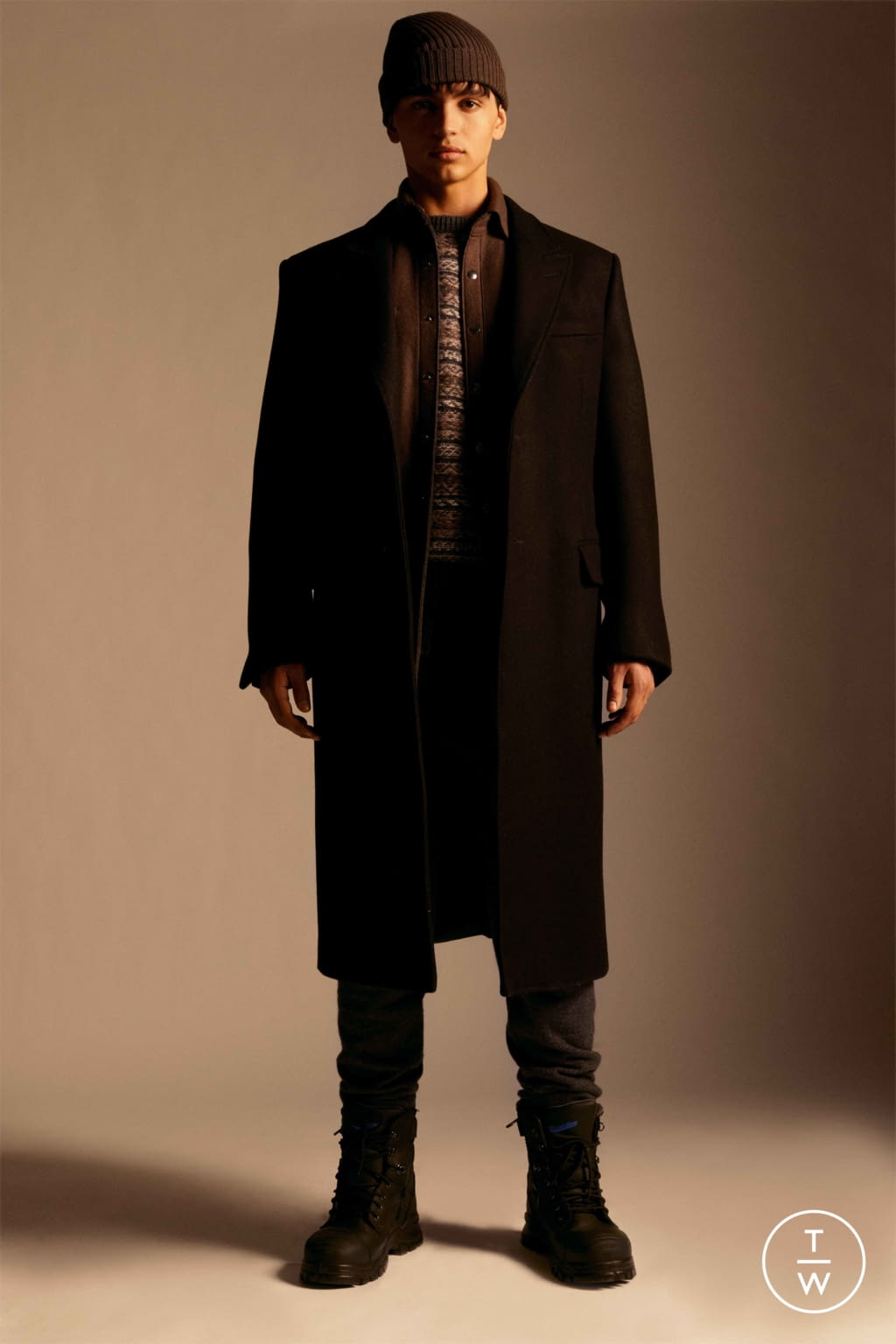 Fashion Week New York Fall/Winter 2021 look 26 from the Teddy Vonranson collection menswear
