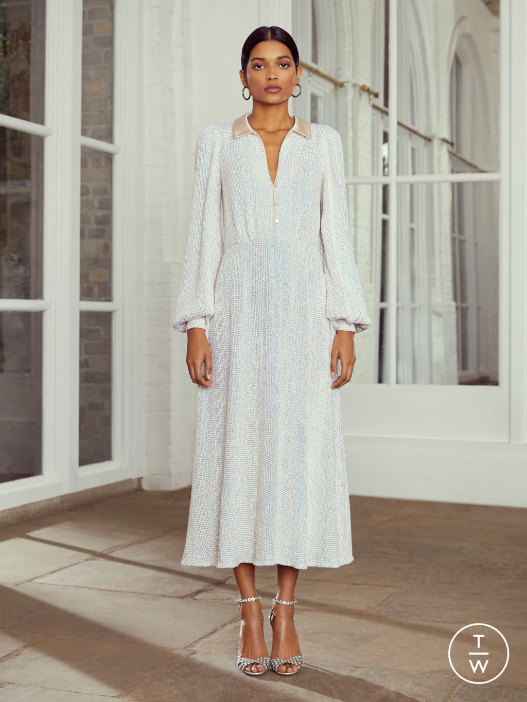 Fashion Week London Resort 2020 look 13 from the Temperley London collection 女装